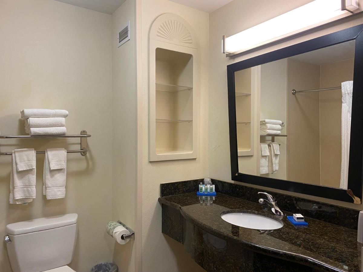 Holiday Inn Express Hotel And Suites - Odessa By Ihg Eksteriør bilde
