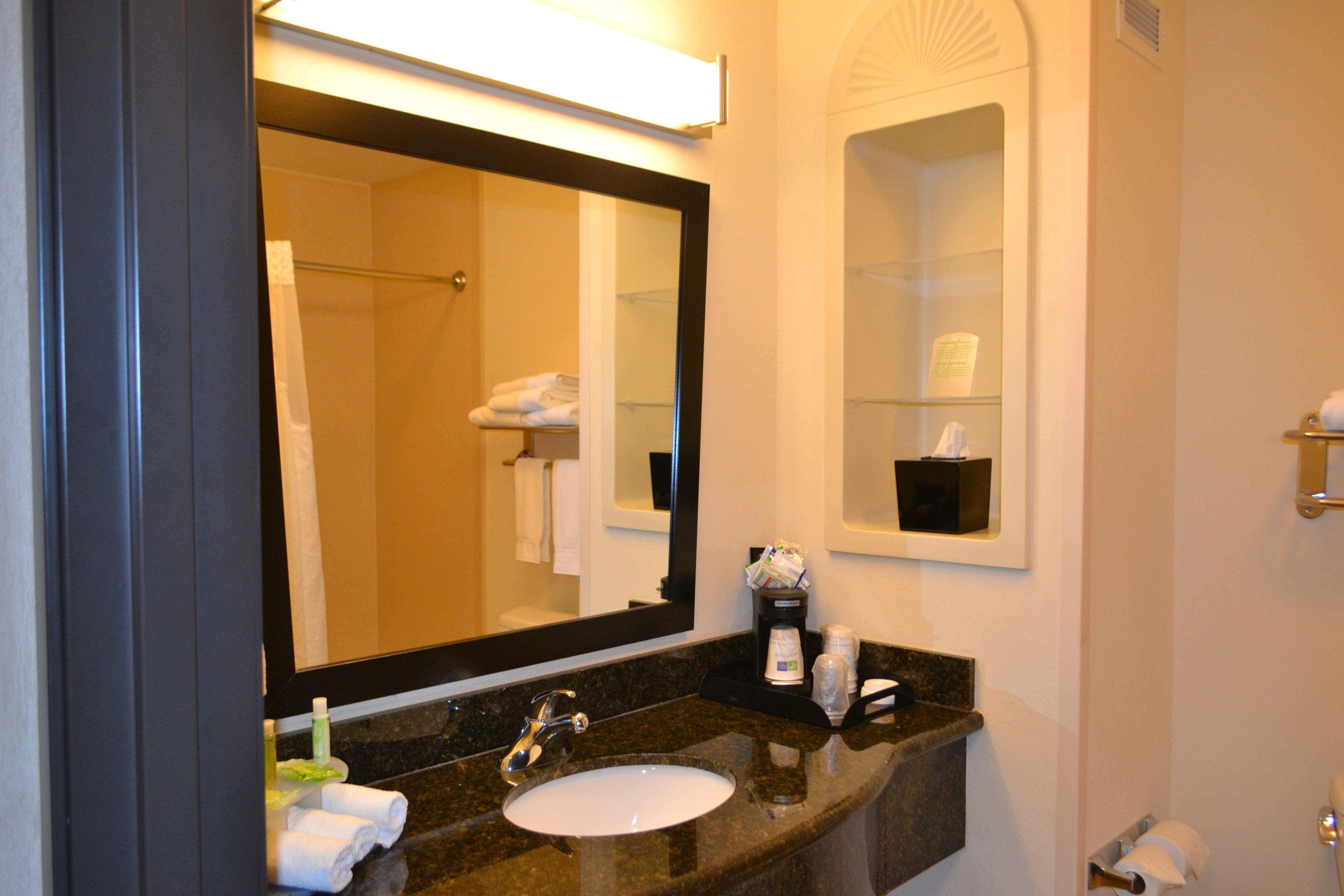 Holiday Inn Express Hotel And Suites - Odessa By Ihg Eksteriør bilde